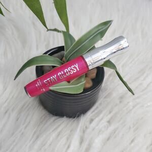 Rimmel London Stay Glossy Lip Gloss Pop Fizz Pink #345